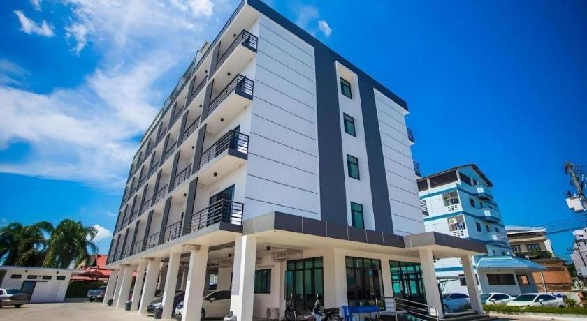 The Bed Hotel Пхитсанулок Экстерьер фото