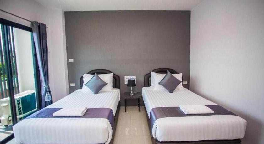 The Bed Hotel Пхитсанулок Экстерьер фото