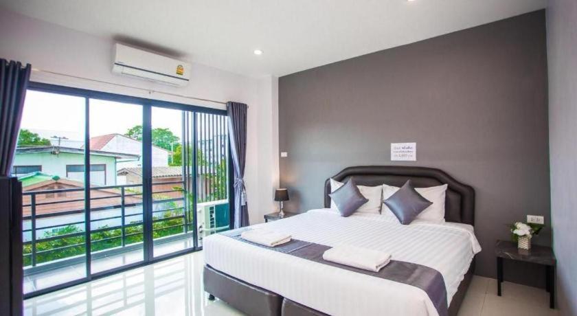 The Bed Hotel Пхитсанулок Экстерьер фото