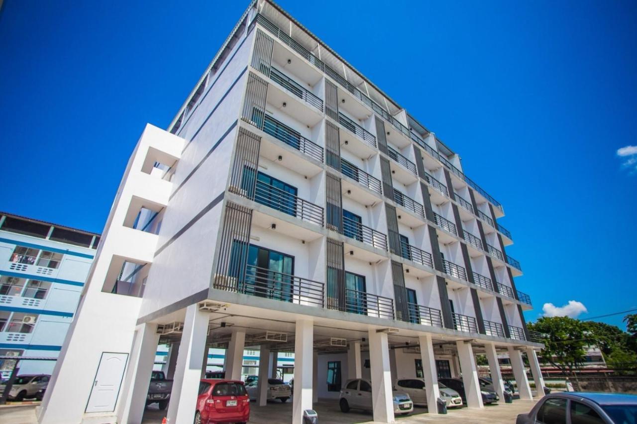 The Bed Hotel Пхитсанулок Экстерьер фото